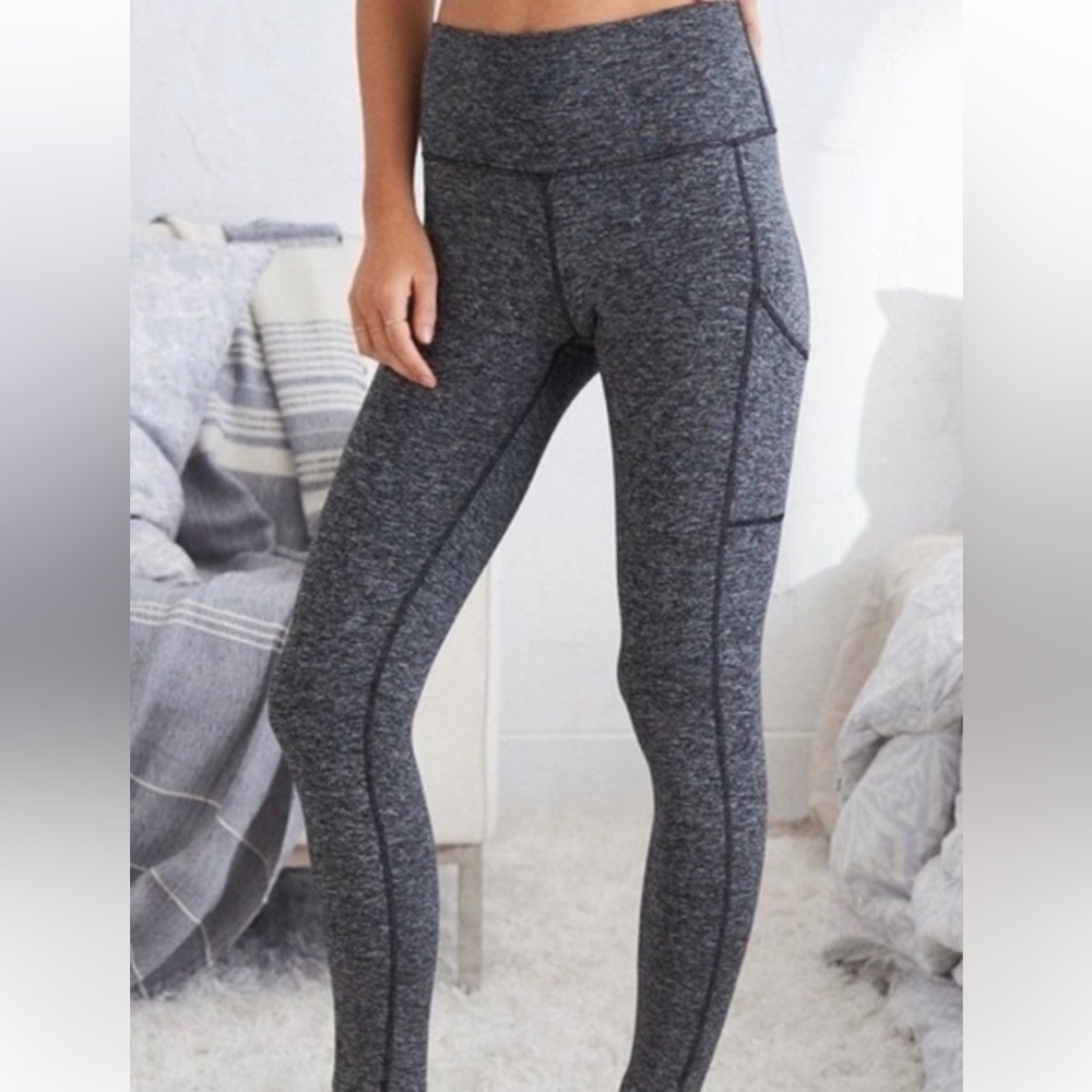 Aerie Chill,Play, Move leggings with pockets